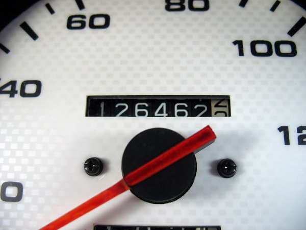 CarFax Says Odometer Rollbacks Up 7% Year-Over-Year