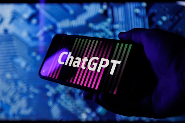 Pros & Cons of Using AI Resources, ChatGPT in Fleet Operations