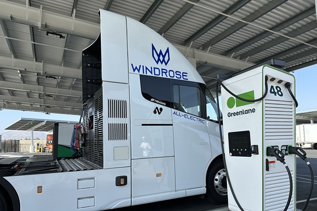 Windrose to Offer 3 Months of Complementary Charging On the Greenlane Network with Every Electric Truck Purchase